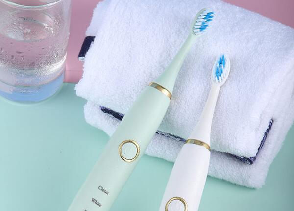 电动牙刷充电要多久？电动牙刷充电时，必看！