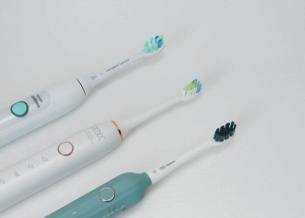 飞利浦电动牙刷充电多久？影响电动牙刷充电时长的三大因素