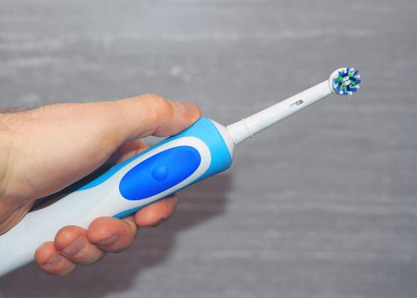 电动牙刷选购方法：优质电动牙刷的三大挑选技巧，建议收藏