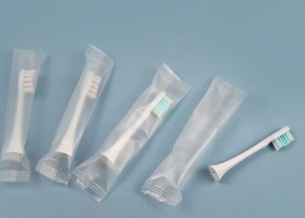 电动牙刷日?；だ恚旱缍浪⒌娜蠡”Ｑ椒? width=