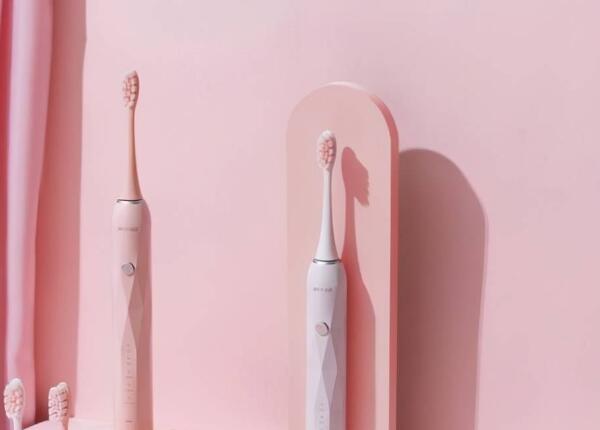 如何挑选合适的电动牙刷品牌？好的电动牙刷品牌，离不开这三方面