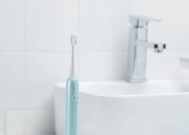 牙齿敏感能用电动牙刷吗？敏感牙齿电动牙刷选择