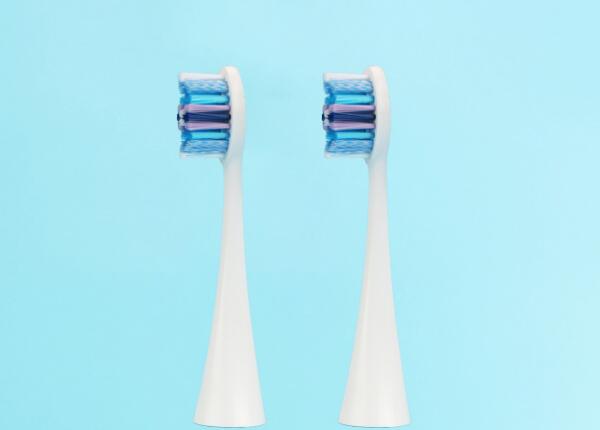 刷博士声波电动牙刷刷头厂家教你一招，轻松选对刷头