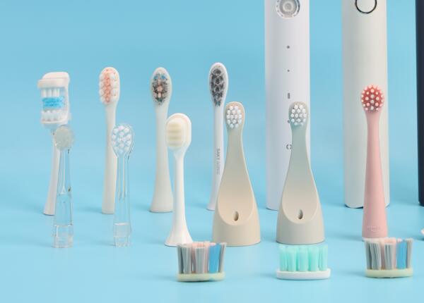 电动牙刷圆头好还是方头好？刷博士电动牙刷头厂商告诉你