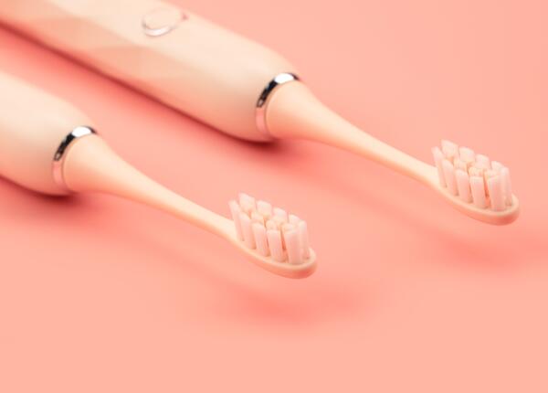 电动牙刷替换头怎么用？正确使用牙刷替换头的技巧分享