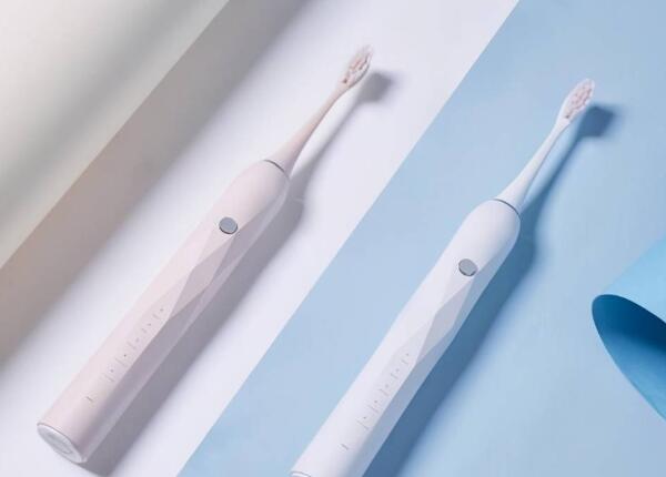 国内电动牙刷 国内电动牙刷厂家