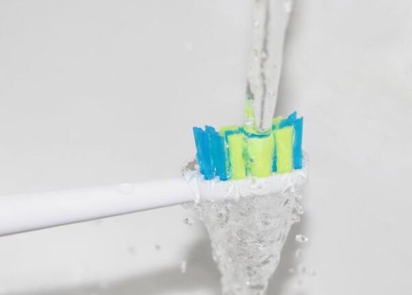 50块钱的手动牙刷能用多久 50块钱的手动牙刷能用多久