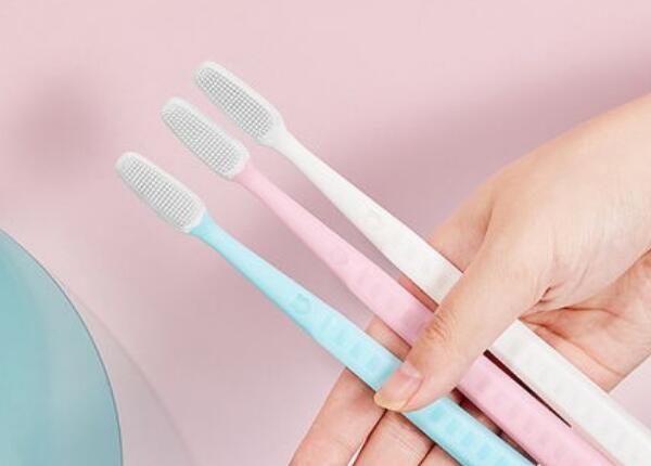 牙刷毛材质怎么选择好？适合自己的牙刷毛材质选购要点