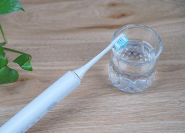 电动牙刷摇摆式怎么选择？摇摆式牙刷选择的几大关键