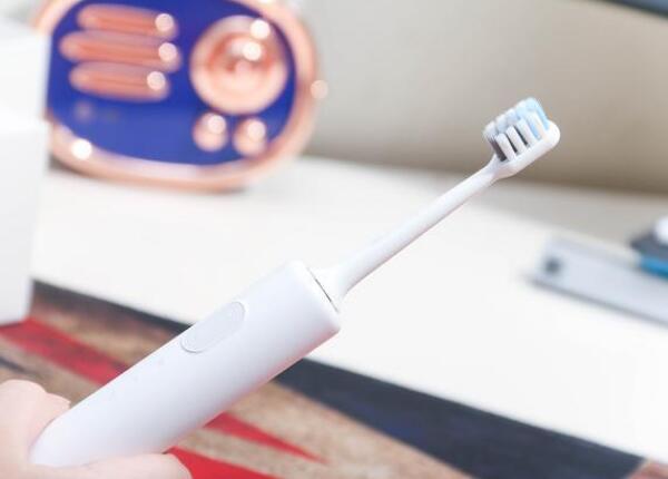 小米牙刷感应式充电多久 小米牙刷感应式充电多久