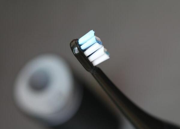 电动牙刷刷头没有细毛怎么办？解决特殊问题方法